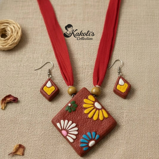 Meadow Bloom Terracotta Necklace & Earrings Set