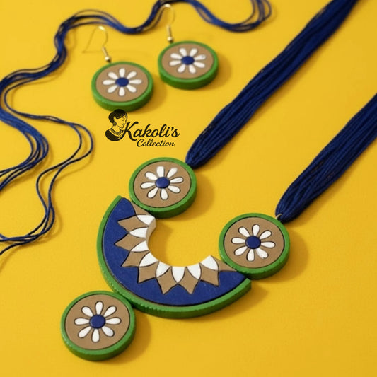 Crescent Daisy Terracotta Necklace & Earrings Set