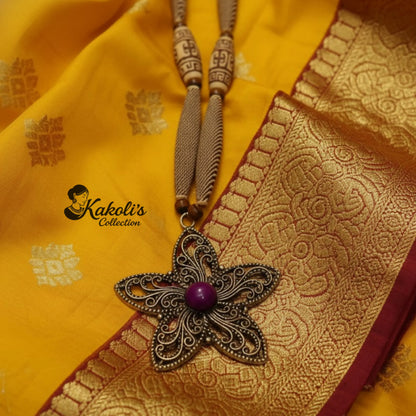 Dokra Bloom Wooden Bead Necklace Set