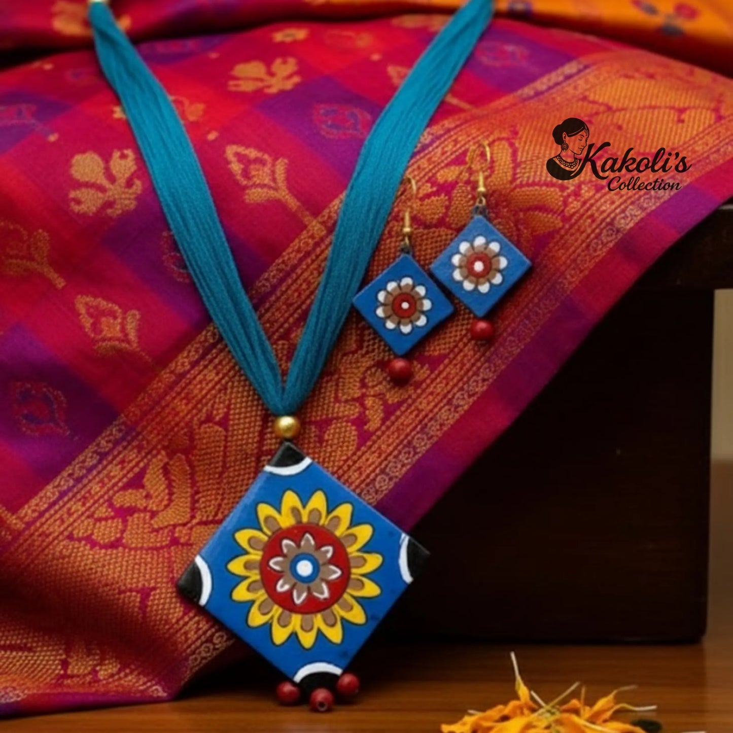 Frill Bloom Terracotta Necklace & Earrings Set