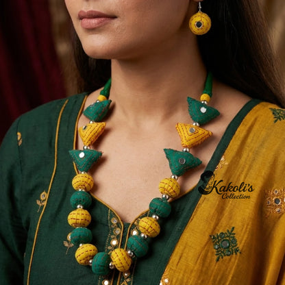 Meadow Moods Fabric Ball Jewellery Set