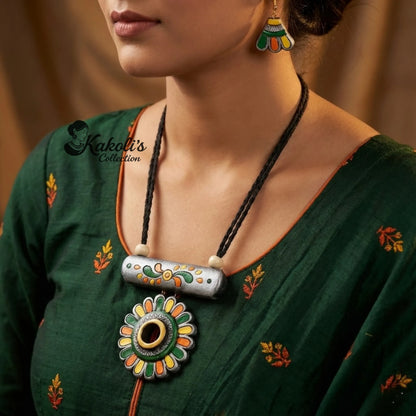 Harvest Bloom Terracotta Necklace & Earrings Set