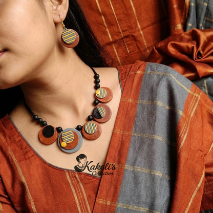 Orbit Lines Terracotta Necklace & Earrings Set