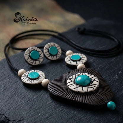 Sunburst Orbit Terracotta Necklace & Studs Set