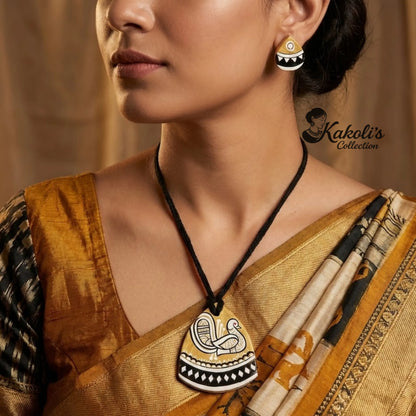 Shrine Song Terracotta Necklace & Studs Set